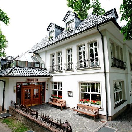 Hotel "Schloss Friedestrom" Dormagen Exterior foto